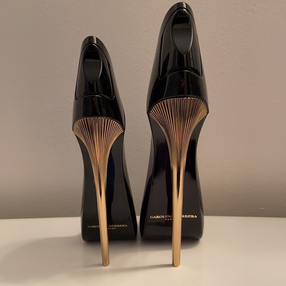 Carolina Herrera Shoe Bottles for Display - Picture 4 of 6